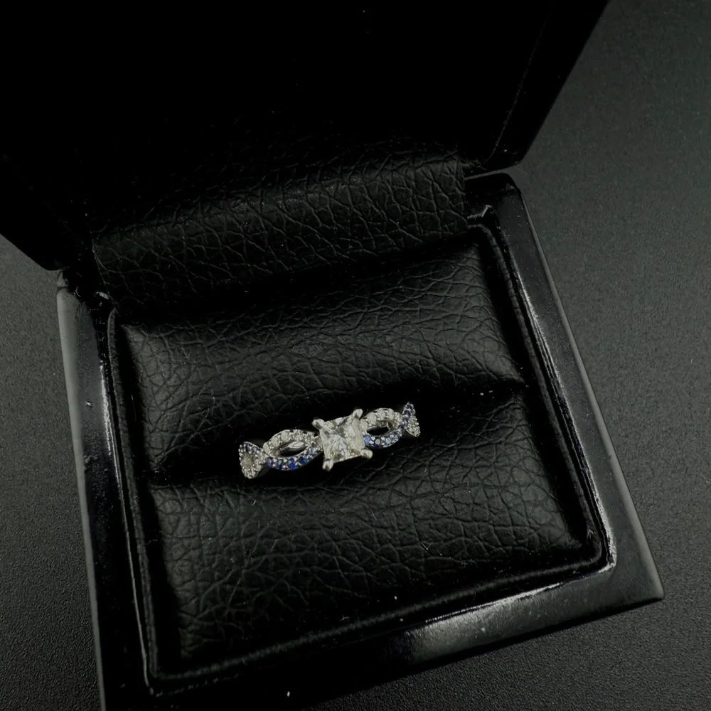 14k white gold & sapphire wedding ring set - Picture 4 of 8